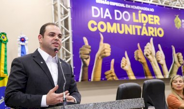 Presidente Roberto Cidade homenageia líderes comunitários e ressalta importância do ‘trabalho de rua’ na atenção à população