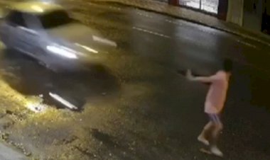Homem morre atropelado por carro no Centro de Manaus; VÍDEO