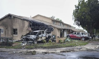 Jato de pequeno porte cai em San Diego, nos EUA, e atinge 'várias casas', diz polícia local