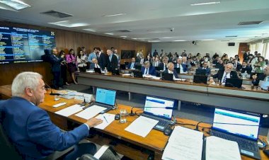 Fim da reeleição: divergências sobre mandatos e unificação de datas podem atrasar votação no Senado