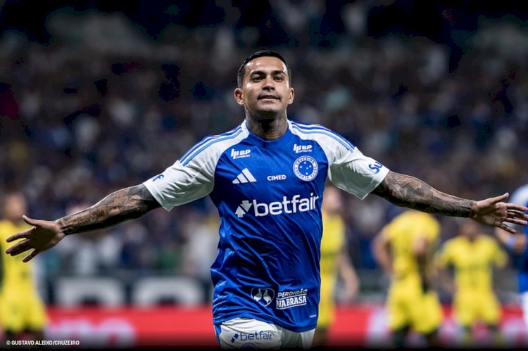 Cruzeiro oficializa rescisão contratual com Dudu