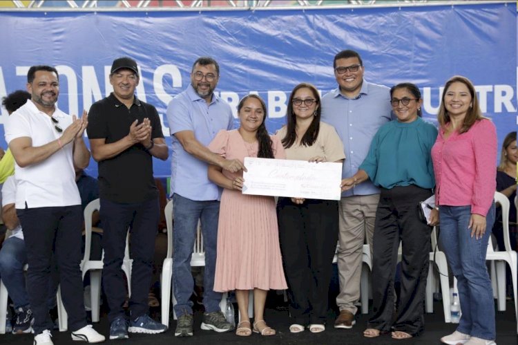 Em Barcelos, governador Wilson Lima incentiva empreendedorismo feminino e reforça serviços de cidadania e saúde
