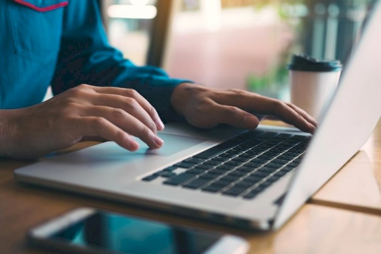 MEC proíbe educação à distância (EAD) em Direito e em outras 4 graduações; veja quais