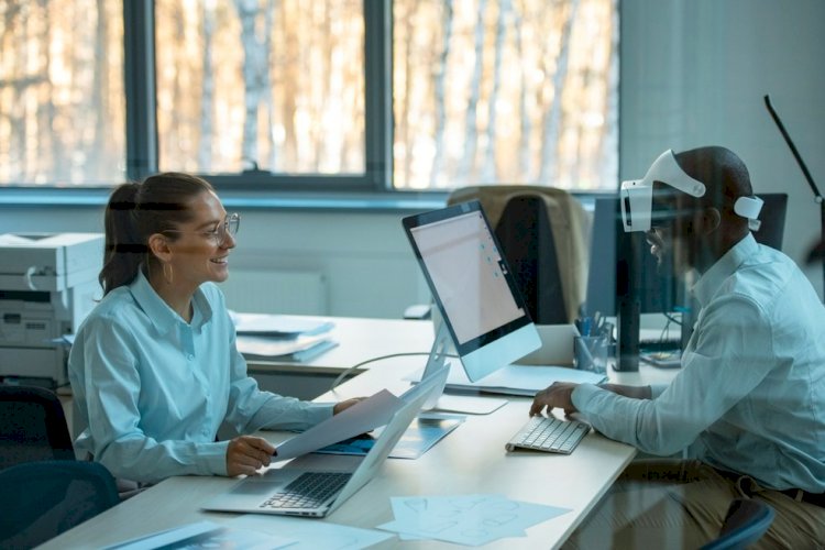 IA pode afetar 1 em cada 4 empregos, diz OIT; descubra se o seu está em risco