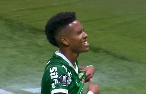 Palmeiras goleia, Internacional vira contra o Bahia e Flamengo sofre pressão no fim, mas vence o Deportivo Táchira e avança na Libertadores