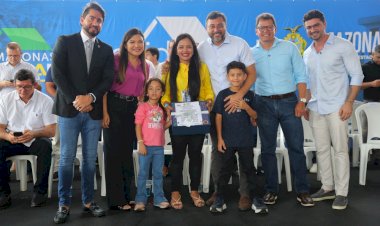 Governador Wilson Lima entrega novo residencial do Prosamin+ para famílias que viviam em áreas de risco