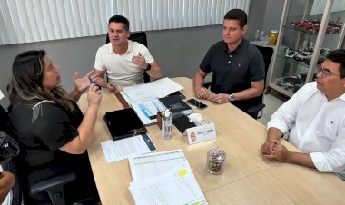 Prefeito David Almeida sanciona reajuste salarial e unificação de data-base para mais de 32 mil servidores municipais de Manaus