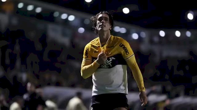 Criciúma vence Amazonas com gol de nos acréscimos, pela 12ª rodada da série B