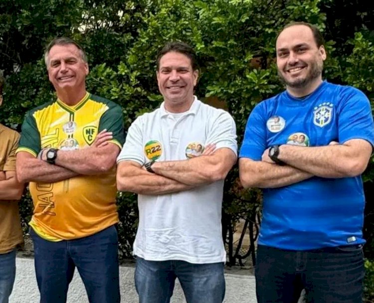 Abin paralela: PF indicia Bolsonaro, Carlos, Ramagem e outros investigados por espionagem ilegal