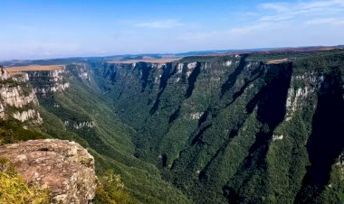 Criança que caiu de Cânion Fortaleza é encontrada morta após 10 horas