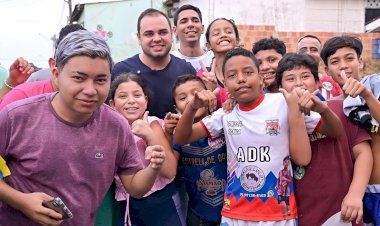 Roberto Cidade destaca leis de sua autoria em defesa dos direitos da criança e do adolescente