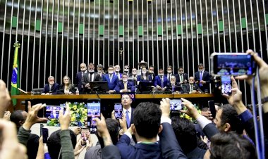 Alcolumbre diz a senadores que 'não vai aceitar ou ceder a chantagens'