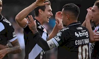 Vasco aplica goleada histórica no Santos, com Neymar em campo, pela 20ª rodada da série A