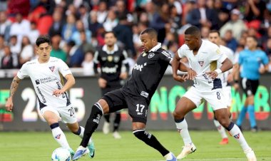 Botafogo vai mal, não resiste à LDU em Quito e dá adeus à Libertadores; leia análise