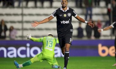 Botafogo vence o Juventude de virada, com brilho de estreante, no Alfredo Jaconi, pela 21ª rodada da série A