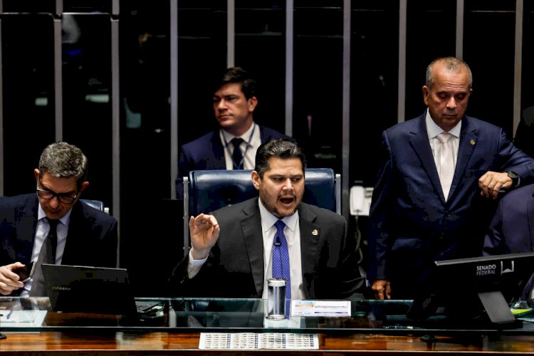 Alcolumbre impõe derrota a bolsonaristas ao negar impeachment de Moraes e encerrar motim no Senado