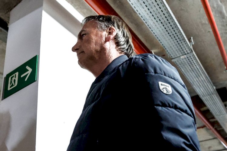 Relatório da PF que indiciou Bolsonaro traz diálogos do presidente; leia a íntegra de despacho