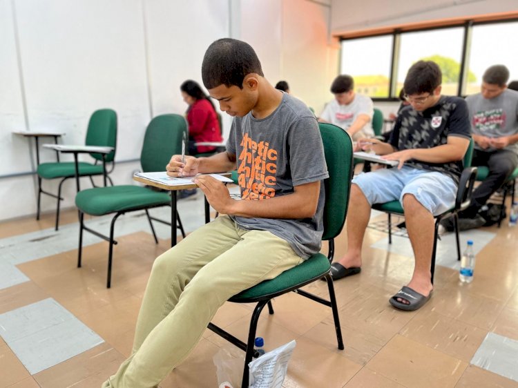 Inscrições para o Vestibular e SIS da UEA encerram na quinta-feira