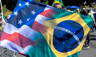 Bandeira dos EUA na Avenida Paulista: como a imprensa internacional viu os atos bolsonaristas de 7 de setembro