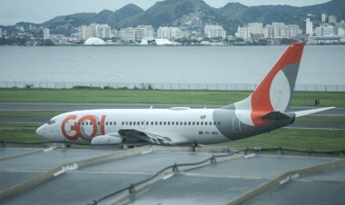 Quatro aviões arremetem no Santos Dumont