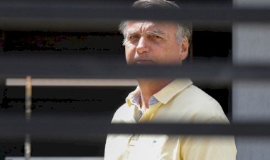 Moraes autoriza Bolsonaro a realizar procedimento médico