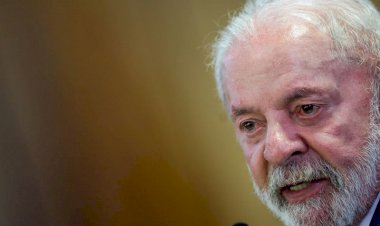 Lula embarca para os EUA acompanhado de sete ministros