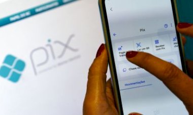 Pix fora do ar: Usuários relatam queda de sistema em diversos bancos