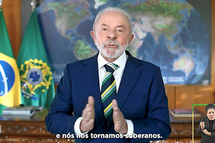 Lula exalta soberania e manda recado a Trump e Bolsonaro em pronunciamento do 7/9