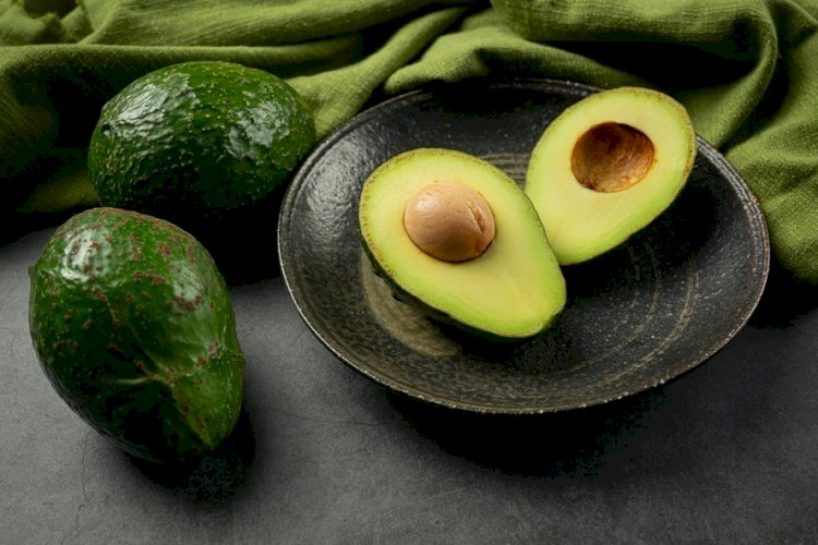 4 efeitos que o abacate produz no corpo e quem deve evitar o consumo