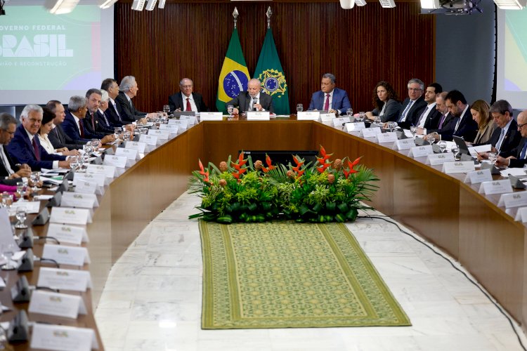 Governo amplia em R$ 3 bi limite de empréstimos para estados e municípios em 2025