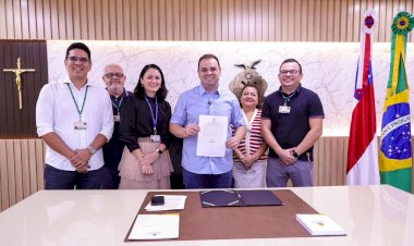 Presidente Roberto Cidade comemora número de inscritos para o concurso público da Aleam e alerta para data limite de inscrições