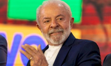 Lula mantém liderança em todos os cenários no primeiro e segundo turno a um ano da eleição, diz Quaest