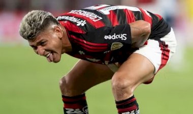 Flamengo vence Racing com gol no fim e sai em vantagem na semifinal da Libertadores