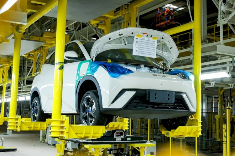 BYD inaugura fábrica na Bahia e inicia montagem de carros elétricos