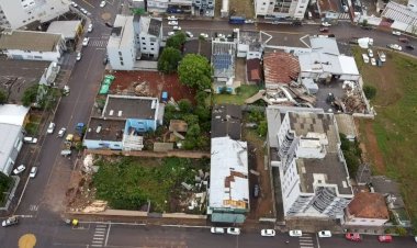 Vídeo mostra momento em que tornado atinge casa em Santa Catarina