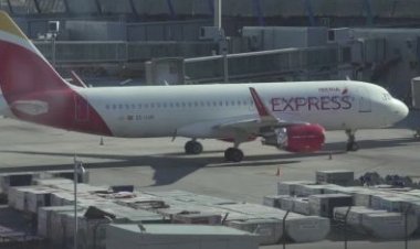 Trump diz que companhias devem considerar fechado espaço aéreo da Venezuela