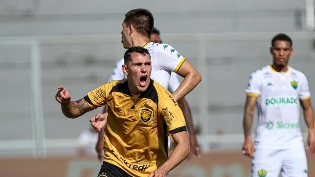 Amazonas vence o Cuiabá e respira na luta contra o rebaixamento, pela 35ª rodada da série B