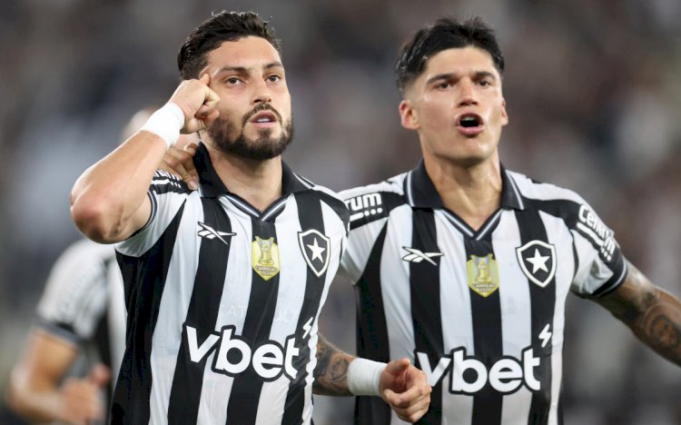 Botafogo joga com autoridade, vence o Vasco no Nilton Santos, e entra na briga pelo G5 da Libertadores, pela 32ª rodada do campeonato brasileiro da série A