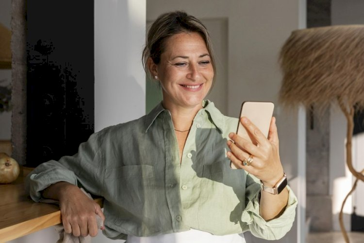 Os 17 hábitos que revelam que sua juventude já se foi (e que jamais são usados pelas gerações Z e Alpha)