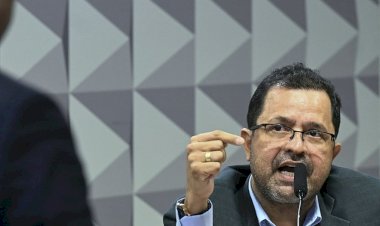 CPI do INSS prende ex-coordenador de pagamentos do INSS após depoimento. Em seguida, Jucimar foi solto após pagamento de fiança.