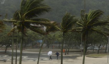 Ciclone extratropical provoca temporais e ventania em Rio, SP, RS e SC; veja previsão