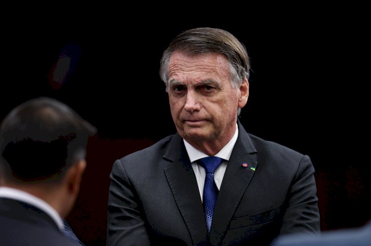 Moraes autoriza cirurgia de Bolsonaro, mas nega prisão domiciliar