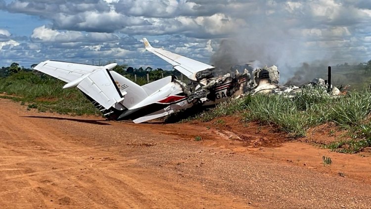 Avião King Air com deputado federal e vereador faz pouso forçado e pega fogo em Rondônia