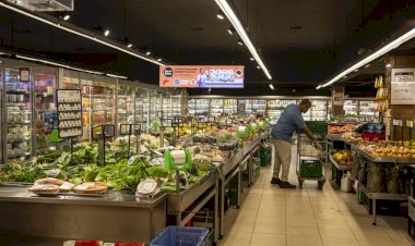 Inflação fecha 2025 em 4,26%, abaixo do teto da meta pela primeira vez no governo Lula 3