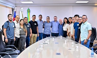 Roberto Cidade recebe comitiva de Manicoré e discute parcerias técnicas para o município