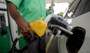 Petrobras reduz preço da gasolina na refinaria em 5,2%
