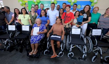 No Careiro da Várzea, governador Wilson Lima realiza entregas sociais e fortalece o setor primário