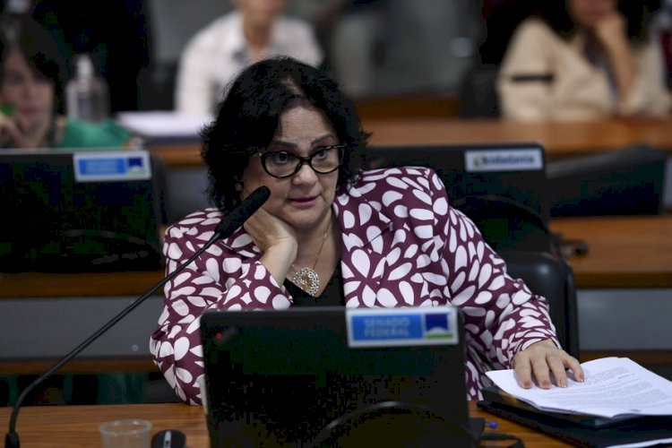 Damares divulga igrejas e pastores investigados na CPMI do INSS após cobrança de Malafaia; veja lista