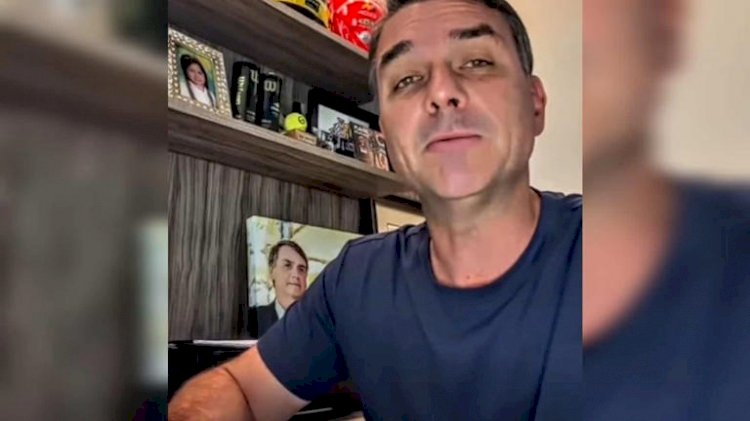 Flávio Bolsonaro espalha fake news bizarra contra Lula usando vídeo editado