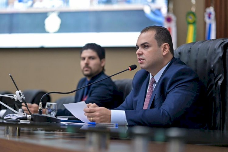 Presidente Roberto Cidade destaca transparência e dever cumprido com divulgação do resultado do concurso da Assembleia
